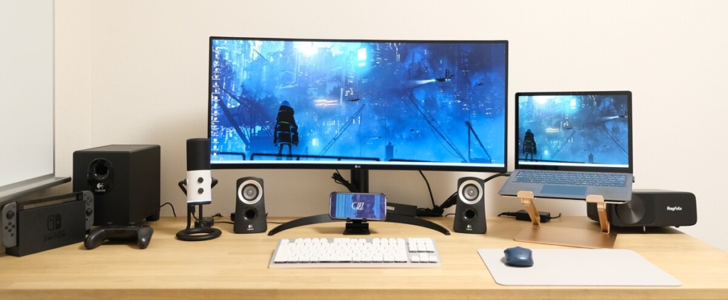 picture of my desk